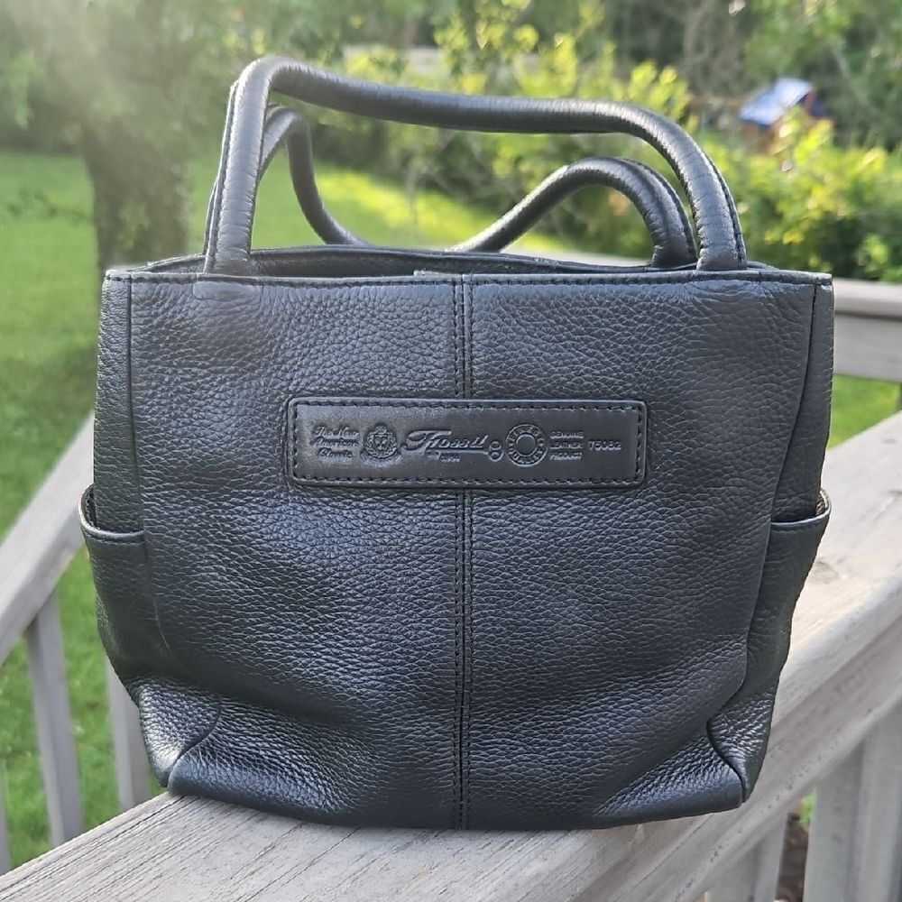 Fossil Black Leather Satchel Handbag Style 75082 | Classic Vintage Purse